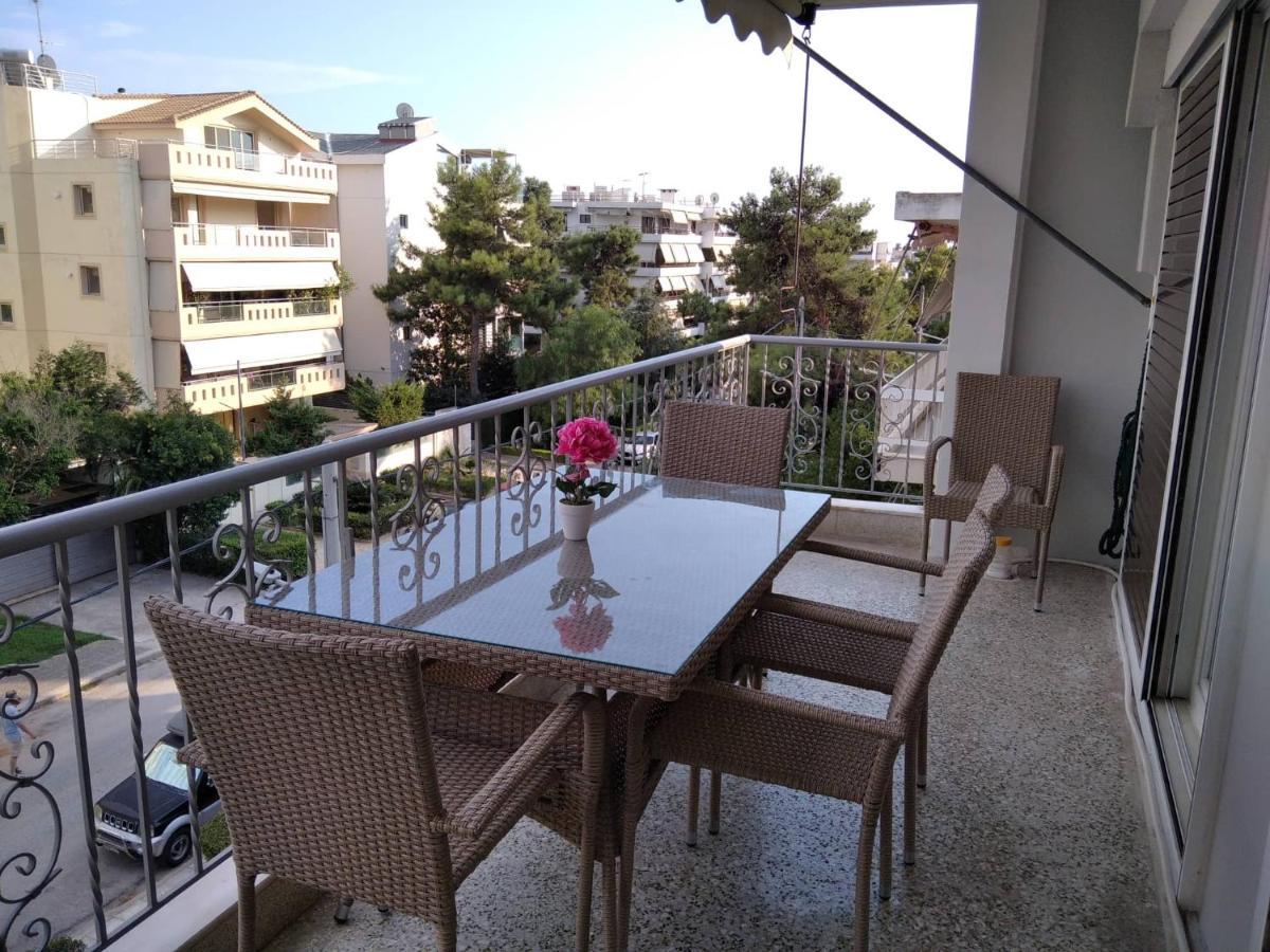 Blue Flag Glyfada Center Atenas Exterior foto